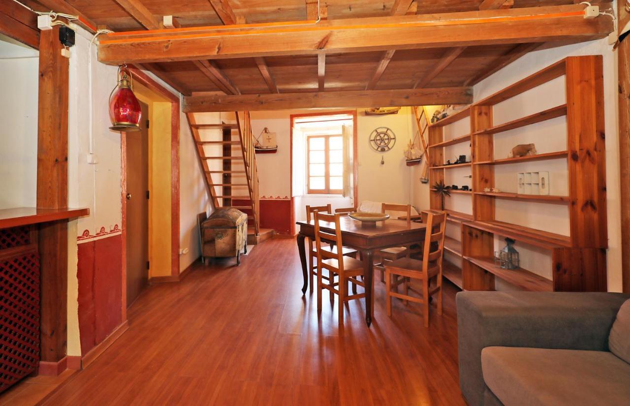 B10 - Rua Do Canal 2 Bed Apartment Lagos Exterior photo